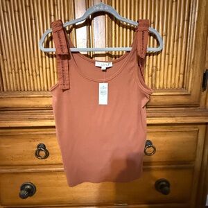 Loft tank top
